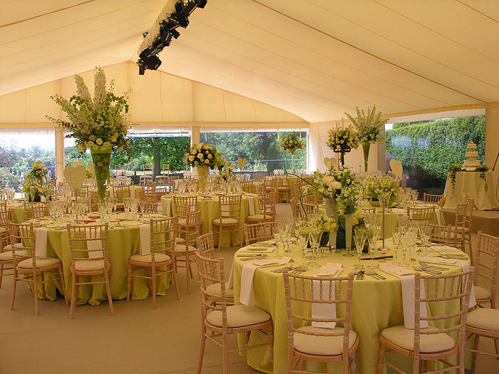  wedding marquees as well as its marquee wedding d cor and themes