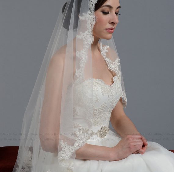 Finding The Perfect Bridal Veil Wedding Blog Weddingdates Ie