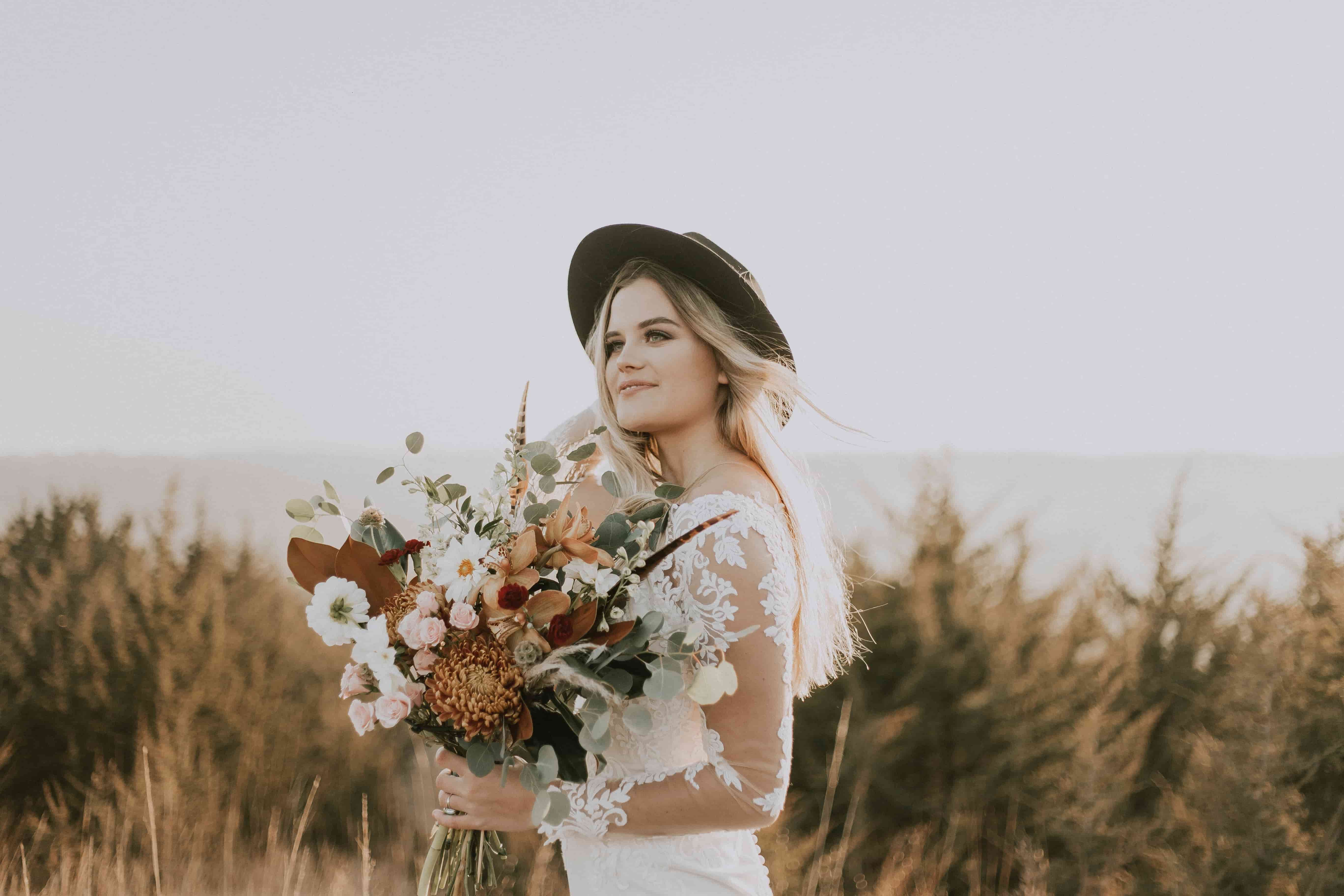 Non Traditional Wedding Ideas For Unconventional Brides Wedding Blog Weddingdates Ie